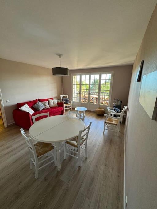 Appartement Calme Proche De La Mer Avec Parking ヴィレ・シュル・メール エクステリア 写真